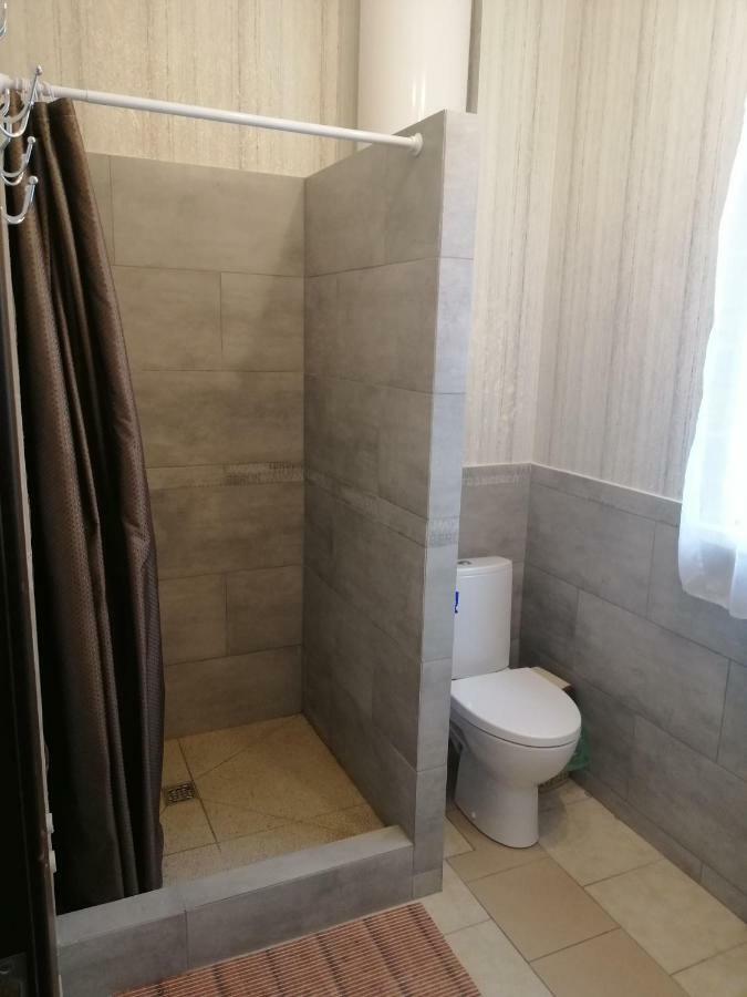 Гостьовий Будинок Осокорки Kyiv Exterior photo